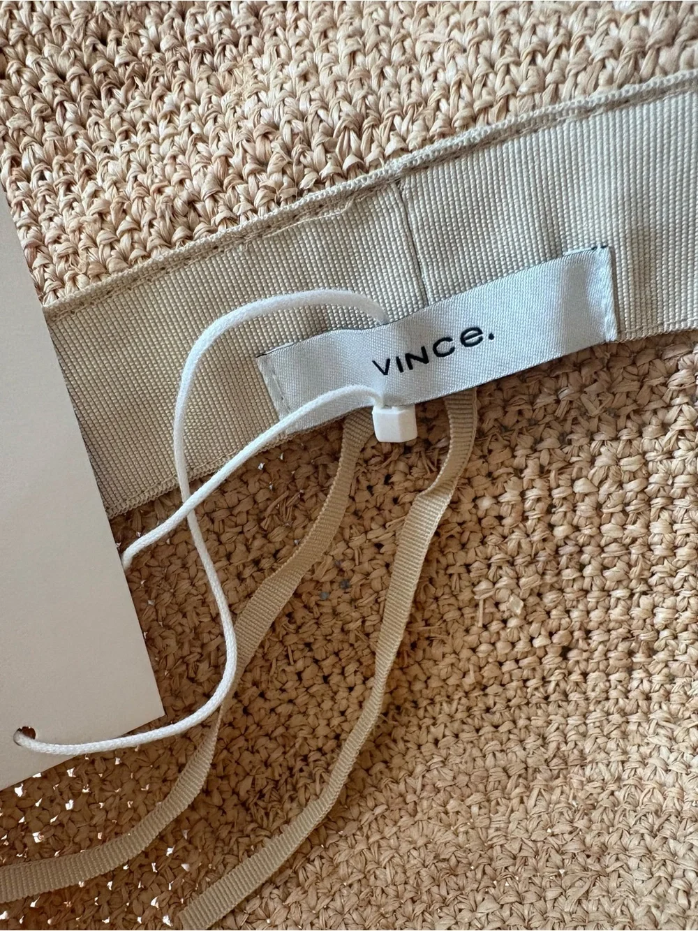 Vince straw bucket hat